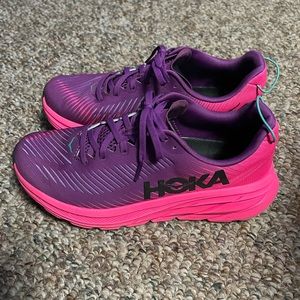 Women’s hoka shoes